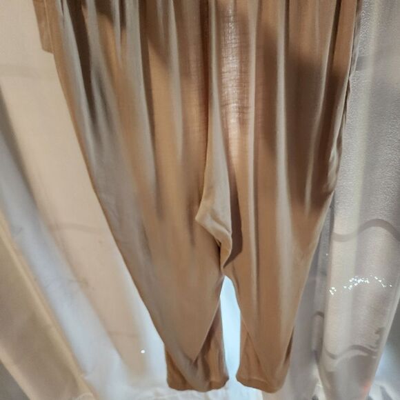 Express X Olivia Culpo Womens Khaki Jumpsuit Size Large NWT - Picture 5 of 14